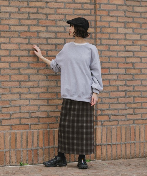 AO2（アオズ）の「Back Slit Stretch Ombre Check Long Skirt / バックスリット ストレッチ オンブレチェックロングスカート（スカート・レディース・ネイビー/ブラウン・FREE）」の10枚目の写真