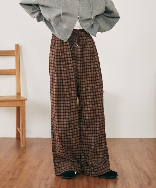 MERLOT（メルロー）の「【ウエスト総ゴム】ウールタッチギンガムチェックワイドパンツ（その他パンツ・レディース・ブラウン/ネイビー/ブラック・FREE）」の14枚目の写真