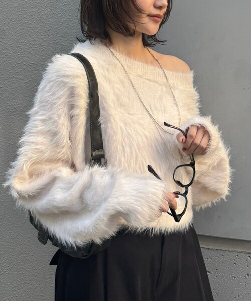 mline（エムライン）の「[mline]【新色BLK登場！】シャギーチョーカーカーディガン（カーディガン/ボレロ・レディース・グレー/アイボリー/ピンク/ブルー/ベージュ/ブラック・FREE）」の13枚目の写真