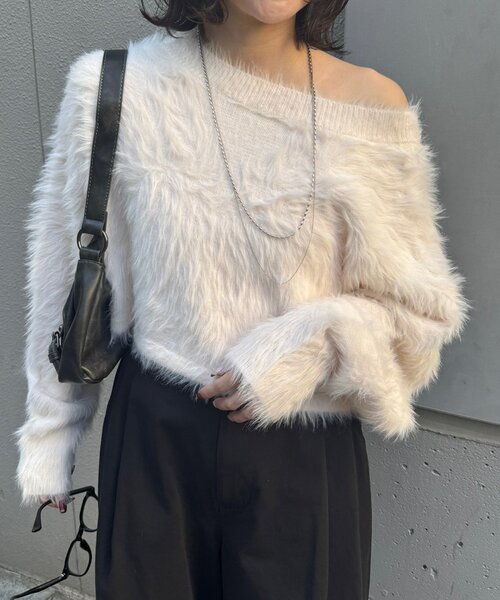 mline（エムライン）の「[mline]【新色BLK登場！】シャギーチョーカーカーディガン（カーディガン/ボレロ・レディース・グレー/アイボリー/ピンク/ブルー/ベージュ/ブラック・FREE）」の15枚目の写真