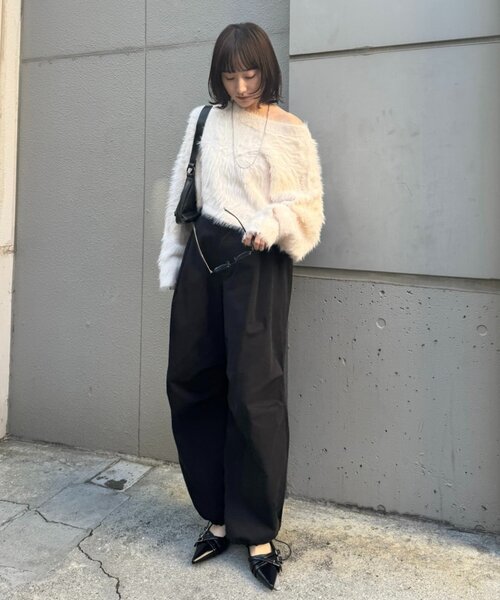 mline（エムライン）の「[mline]【新色BLK登場！】シャギーチョーカーカーディガン（カーディガン/ボレロ・レディース・グレー/アイボリー/ピンク/ブルー/ベージュ/ブラック・FREE）」の17枚目の写真