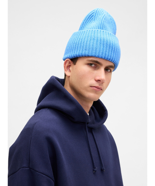 GAP（ギャップ）の「CashSoft カシミヤタッチ ビーニー（ニットキャップ/ビーニー・メンズ・イエロー/ピンク/グリーン/レッド/アイボリー/ブルー・ONE SIZE）」の8枚目の写真