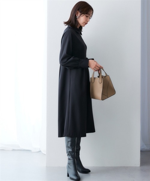 あったか裏起毛】襟付きフロントジップタックワンピース（しわになり