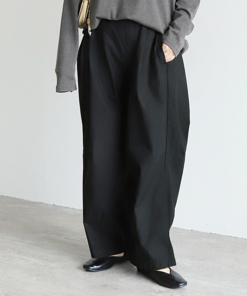 reca(レカ)の「脇ダーツコクーンパンツ(その他パンツ・レディース・ベージュ系/ブラック・FREE)」の3枚目の写真
