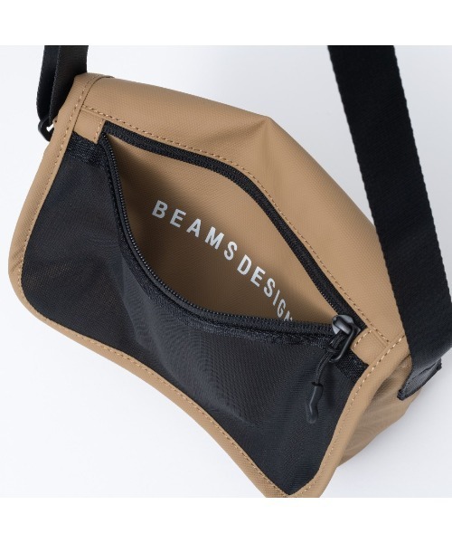 BEAMS DESIGN(ビームス デザイン)の「BEAMSDESIGN(ビームスデザイン)エラスティックメッシュ ショルダーバッグ(ショルダーバッグ・メンズ・ブラック/サンドベージュ/ネイビー・FREE)」の15枚目の写真