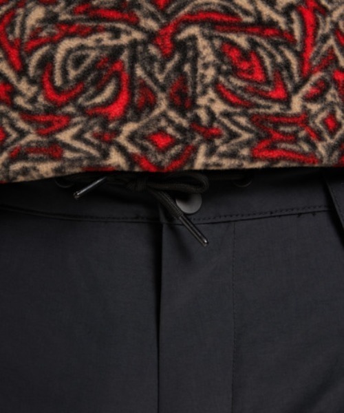 Quiksilver(クイックシルバー)の「SNOW DOWN PT/クイックシルバーワンポイントロゴスキースノーボードパンツ(その他パンツ・メンズ・ブラック/ベージュ/ブラック系その他・MEDIUM/LARGE/X-LARGE/X-SMALL/SMALL)」の9枚目の写真