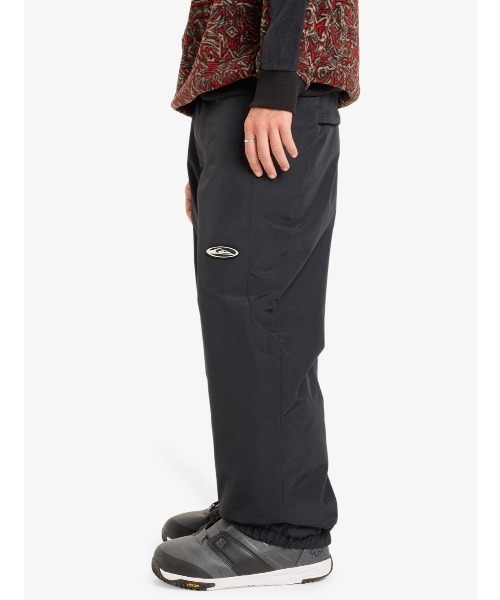 Quiksilver(クイックシルバー)の「SNOW DOWN PT/クイックシルバーワンポイントロゴスキースノーボードパンツ(その他パンツ・メンズ・ブラック/ベージュ/ブラック系その他・MEDIUM/LARGE/X-LARGE/X-SMALL/SMALL)」の11枚目の写真