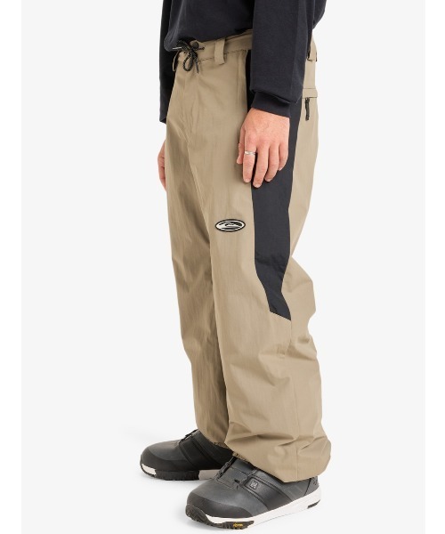 Quiksilver(クイックシルバー)の「SNOW DOWN PT/クイックシルバーワンポイントロゴスキースノーボードパンツ(その他パンツ・メンズ・ブラック/ベージュ/ブラック系その他・MEDIUM/LARGE/X-LARGE/X-SMALL/SMALL)」の21枚目の写真