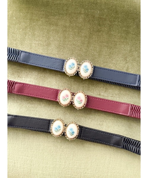 an another angelus(アンアナザーアンジェラス)の「ローズカメオバックルゴムベルト/fint フィント(ベルト・レディース・ブラック/ボルドー/ネイビー・FREE)」の5枚目の写真