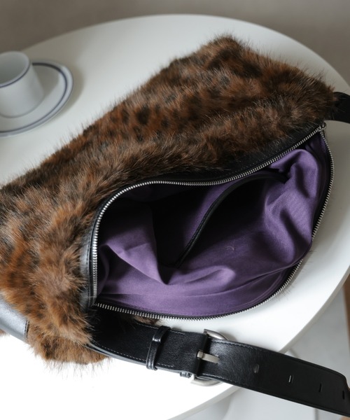 Ulysses（ユリシス）の「アニマル柄ファーショルダーバッグ（ショルダーバッグ・レディース・モカ/ピンクベージュ・F）」の18枚目の写真