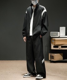 ジャケット パンツ ナイロンジャケット スラックス」に該当する