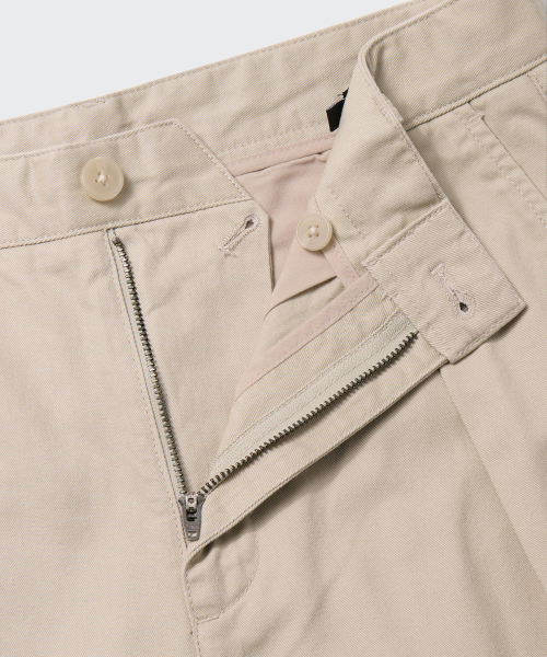 MUSINSA STANDARD（ムシンサスタンダード）の「リバースワンタックレギュラーフィットチノパンツ[ライトベージュ]（その他パンツ・メンズ・その他・29/40/42/36/34/32/30/31/33/26/27/28）」の3枚目の写真