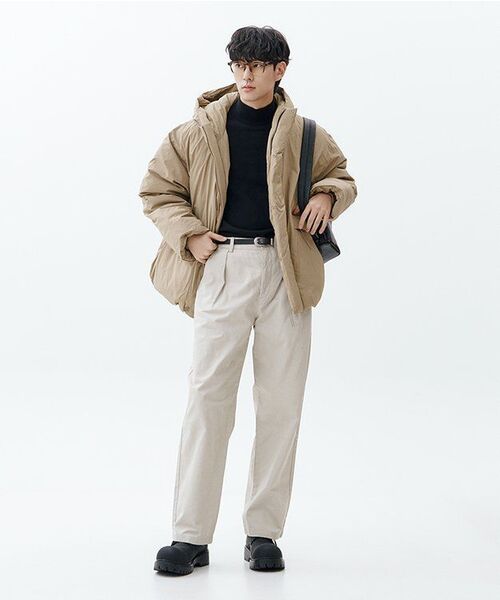 MUSINSA STANDARD（ムシンサスタンダード）の「リバースワンタックレギュラーフィットチノパンツ[ライトベージュ]（その他パンツ・メンズ・その他・29/40/42/36/34/32/30/31/33/26/27/28）」の6枚目の写真