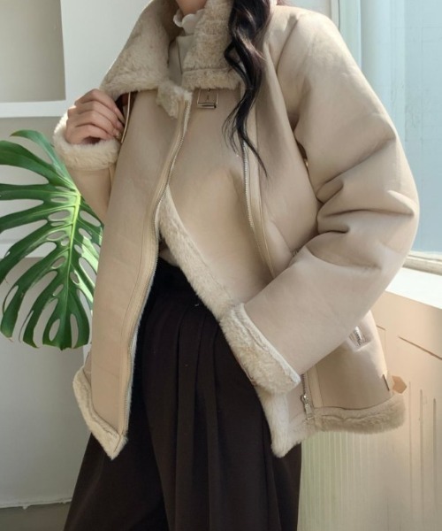 ABITOKYO（アビトーキョー）の「ボアドッキングフェイクレザーブルゾン（ブルゾン・レディース・アイボリー/ブラック/ブラック系その他/モカ・FREE）」の12枚目の写真