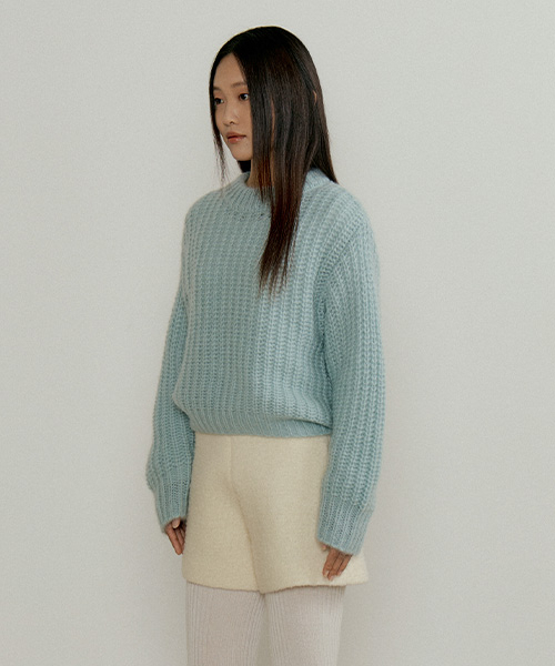 LINGSEOUL(リングソウル)の「kid mohair half neck knit-sky blue(ニット/セーター・レディース・スカイブルー・FREE)」の4枚目の写真