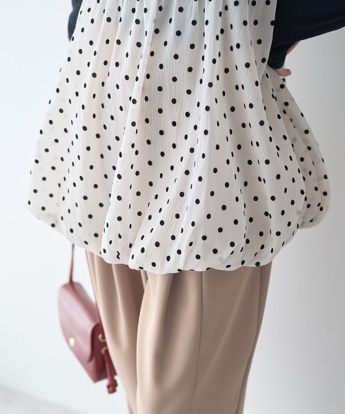 earth music&ecology（アースミュージックアンドエコロジー）の「ドットバルーンキャミチュニック（チュニック・レディース・ブラック系その他5/ドット・FREE）」の12枚目の写真