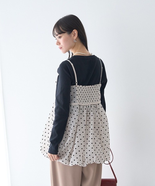 earth music&ecology（アースミュージックアンドエコロジー）の「ドットバルーンキャミチュニック（チュニック・レディース・ブラック系その他5/ドット・FREE）」の7枚目の写真