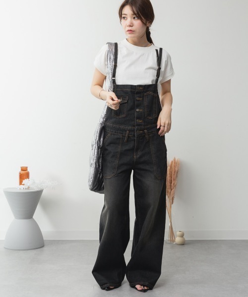 aity(アイティ)の「デニムサロペットワイドパンツ ワイドシルエット 綿100%(サロペット/オーバーオール・レディース・ブルー/ブラック/ネイビー・M/L/LL/3L/4L)」の5枚目の写真