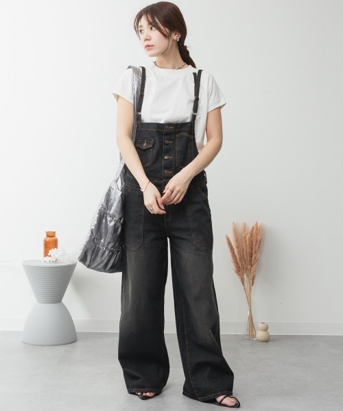 aity(アイティ)の「デニムサロペットワイドパンツ ワイドシルエット 綿100%(サロペット/オーバーオール・レディース・ブルー/ブラック/ネイビー・M/L/LL/3L/4L)」の6枚目の写真