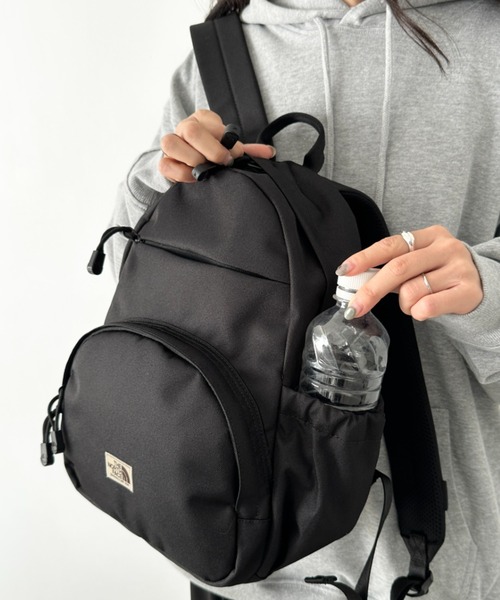 THE NORTH FACE(ザノースフェイス)の「THE NORTH FACE(ザ・ノースフェイス)/軽量 デイリー ミニ バックパック リュック/STANDARD BACKPACK S(バックパック/リュック・レディース・ブラック/ブラウン/レッド・FREE)」の9枚目の写真
