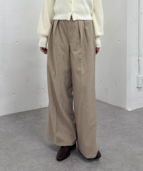 archives（アルシーヴ）の「ベルト付ウールタックワイドスラックス（スラックス・レディース・ベージュ/グレー/チャコールグレー・MEDIUM）」の7枚目の写真