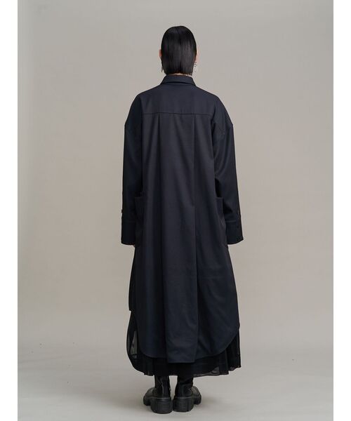 UN3D.（アンスリード）の「STRATUM LAYER SH【セットアップ着用可能】 / ストレイタムレイヤーシャツ（シャツ/ブラウス・レディース・ホワイト/ブラック・36/38）」の18枚目の写真