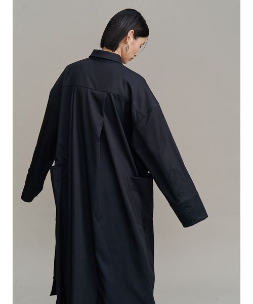 UN3D.（アンスリード）の「STRATUM LAYER SH【セットアップ着用可能】 / ストレイタムレイヤーシャツ（シャツ/ブラウス・レディース・ホワイト/ブラック・36/38）」の20枚目の写真