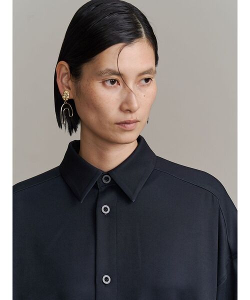 UN3D.（アンスリード）の「STRATUM LAYER SH【セットアップ着用可能】 / ストレイタムレイヤーシャツ（シャツ/ブラウス・レディース・ホワイト/ブラック・36/38）」の21枚目の写真