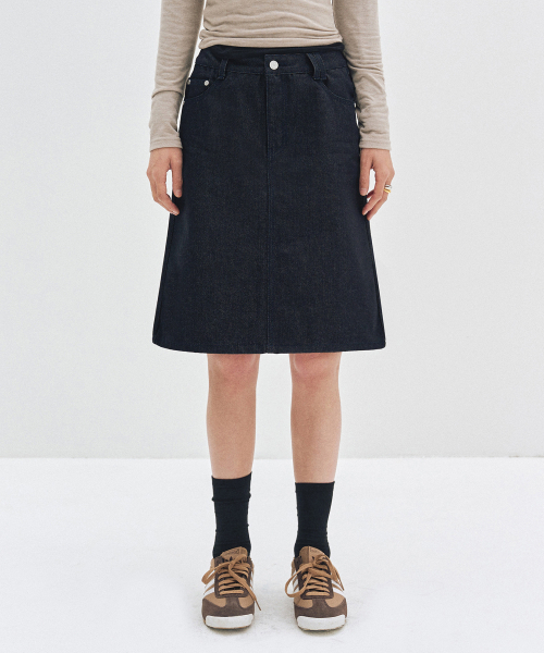 DECET WOMEN(デケット ウーマン)の「Signature Midi Skirt DCSK002CPINDIGO(スカート・レディース・その他・X-SMALL/SMALL/MEDIUM)」の2枚目の写真