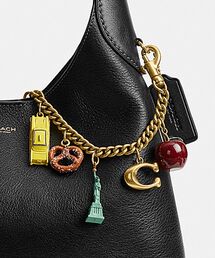 COACH｜コーチのトピックス「バッグチャーム＆キーホルダー／COACH