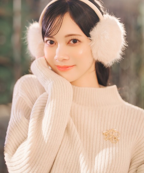 WILLSELECTION（ウィルセレクション）の「ブローチ付きクロップドラメニット（ニット/セーター・レディース・ピンク/オフホワイト/ブラック/サックスブルー/ミント・FREE）」の6枚目の写真