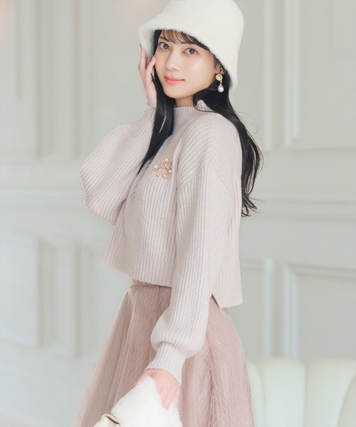 WILLSELECTION（ウィルセレクション）の「ブローチ付きクロップドラメニット（ニット/セーター・レディース・ピンク/オフホワイト/ブラック/サックスブルー/ミント・FREE）」の17枚目の写真