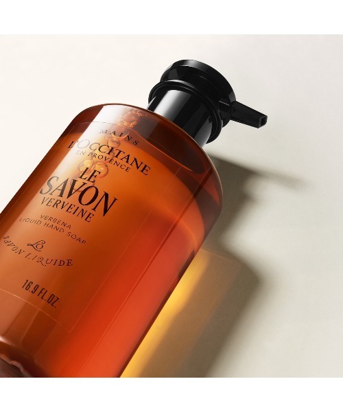 L'OCCITANE（ロクシタン）の「ル サボン リキッドハンドソープ（ヴェルヴェ―ヌ） 500mL 本体 [ヴァーベナ]（石鹸/ボディソープ・レディース・その他・FREE）」の2枚目の写真