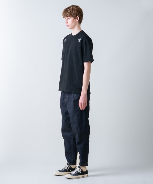 rehacer(レアセル)の「rehacer : Two Star Lily CS / トゥー スター リリー カットソー(Tシャツ/カットソー・メンズ・ブラック/ホワイト・SMALL/X-LARGE/LARGE/MEDIUM)」の14枚目の写真