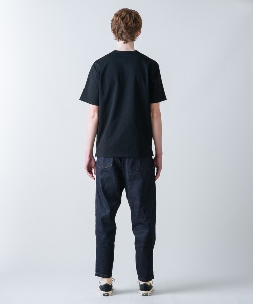 rehacer(レアセル)の「rehacer : Two Star Lily CS / トゥー スター リリー カットソー(Tシャツ/カットソー・メンズ・ブラック/ホワイト・SMALL/X-LARGE/LARGE/MEDIUM)」の4枚目の写真