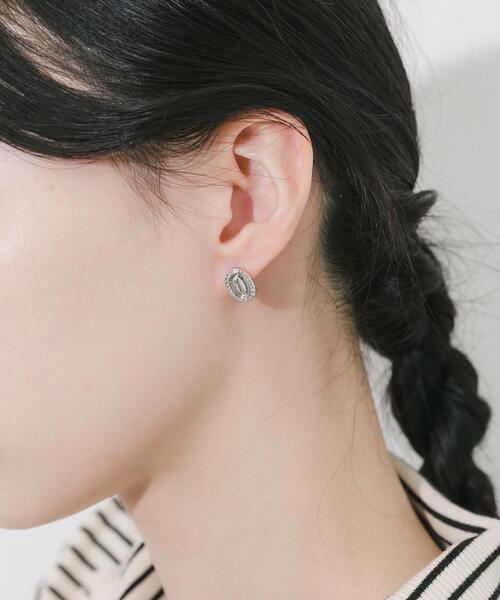 SMELLY(スメリー)の「ミニコンチョピアス(ピアス(両耳用)・レディース・シルバー・-)」の5枚目の写真
