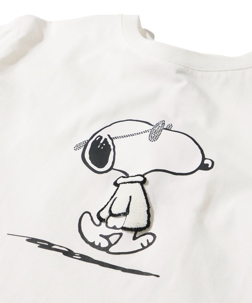 1PIU1UGUALE3 RELAX (ウノピゥウノウグァーレトレ リラックス)の「【1PIU1UGUALE3 RELAX × PEANUTS】ラインストーンクルーネックTシャツ / UST-26055(Tシャツ/カットソー・メンズ・ホワイト/ブラック・MEDIUM/X-LARGE/LARGE)」の8枚目の写真