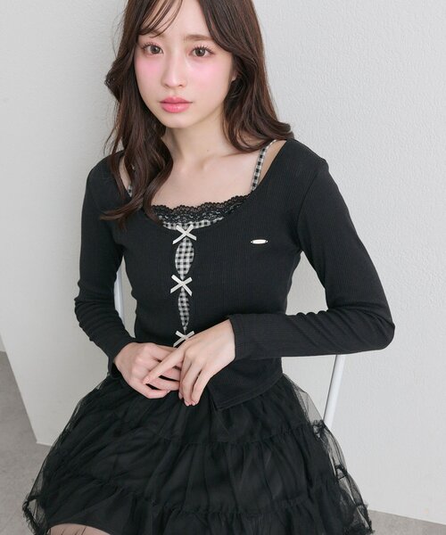 OLIVE des OLIVE（オリーブデオリーブ）の「映えリボントップス（Tシャツ/カットソー・レディース・ブラック/ピンク/サックスブルー/イエロー・FREE）」の2枚目の写真