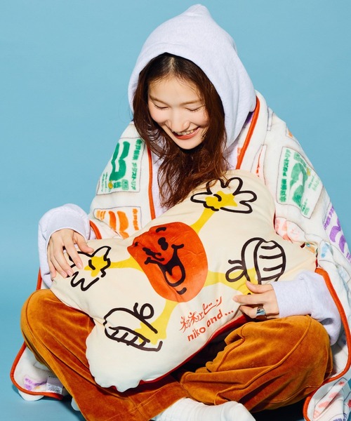 にっぽんのASAGOHAN】ネバネバビーンコラボブランケットインクッション