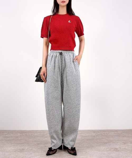 CLOTHY(クロシィ)の「【ALLシーズン着れるワンマイルアイテム!】スウェットバレルパンツ(セットアップ可)(スウェットパンツ・レディース・ライトグレー/ブラック/グレー/オフホワイト・MEDIUM/LARGE)」の5枚目の写真
