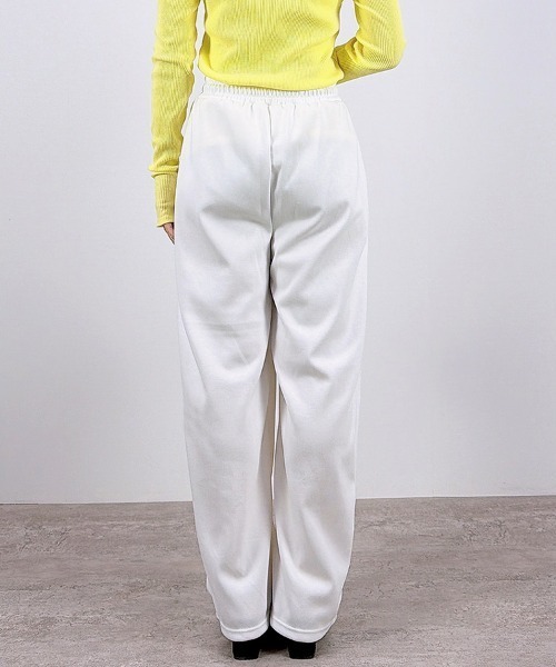 CLOTHY(クロシィ)の「【ALLシーズン着れるワンマイルアイテム!】スウェットバレルパンツ(セットアップ可)(スウェットパンツ・レディース・ライトグレー/ブラック/グレー/オフホワイト・MEDIUM/LARGE)」の18枚目の写真