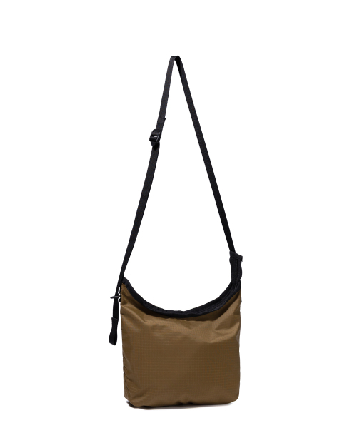 BUTDEEP(バッドディープ)の「005 ASSIST MINI BAG-BROWN(メッセンジャーバッグ・メンズ・その他・FREE)」の1枚目の写真