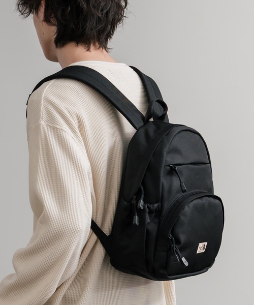 THE NORTH FACE(ザノースフェイス)の「日本未展開モデル WHITE LABEL THE NORTH FACE ELECTRON SLING BAG ミニバックパック(バックパック/リュック・メンズ・ベージュ/レッド/ブラック・FREE)」の5枚目の写真