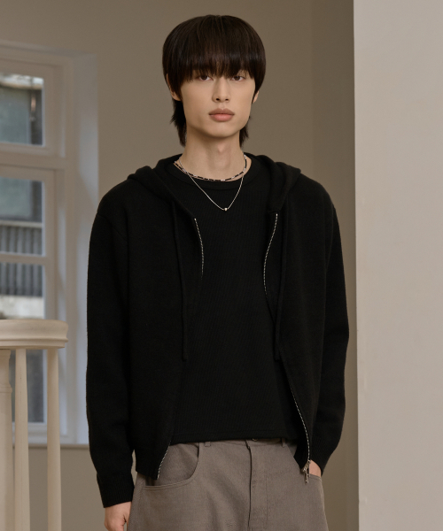 HYOJI（ヒョージ）の「FW ウォッシャブルツーウェイクロップフードニットジップアップ (3カラー)（ニット/セーター・メンズ・ブラウン/チャコール/ブラック・FREE）」の7枚目の写真