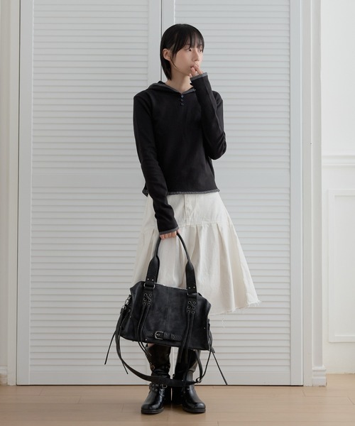 UNE MANSION（ユヌマンション）の「【UNE ORIGINAL】チェックバイカラースリムビッグフードスウェットパーカー（パーカー・レディース・ライトグレー/ホワイト/ブラック・FREE）」の12枚目の写真
