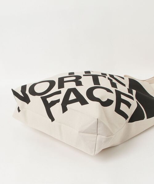 THE NORTH FACE(ザノースフェイス)の「【THE NORTH FACE】Ramp Tote M(トートバッグ・メンズ・その他5/その他3/その他2/その他1/その他4・FREE)」の7枚目の写真