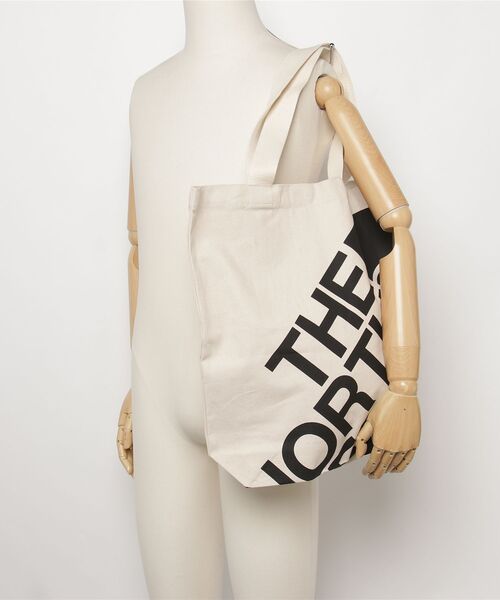 THE NORTH FACE(ザノースフェイス)の「【THE NORTH FACE】Ramp Tote M(トートバッグ・メンズ・その他5/その他3/その他2/その他1/その他4・FREE)」の9枚目の写真