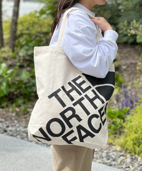 THE NORTH FACE(ザノースフェイス)の「【THE NORTH FACE】Ramp Tote M(トートバッグ・メンズ・その他5/その他3/その他2/その他1/その他4・FREE)」の1枚目の写真