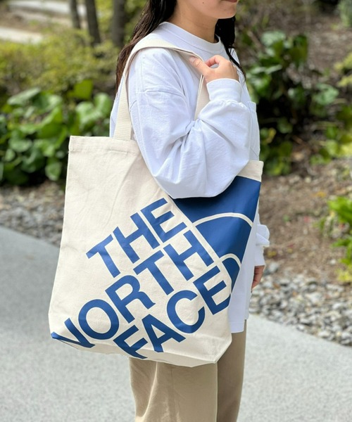 THE NORTH FACE(ザノースフェイス)の「【THE NORTH FACE】Ramp Tote M(トートバッグ・メンズ・その他5/その他3/その他2/その他1/その他4・FREE)」の2枚目の写真