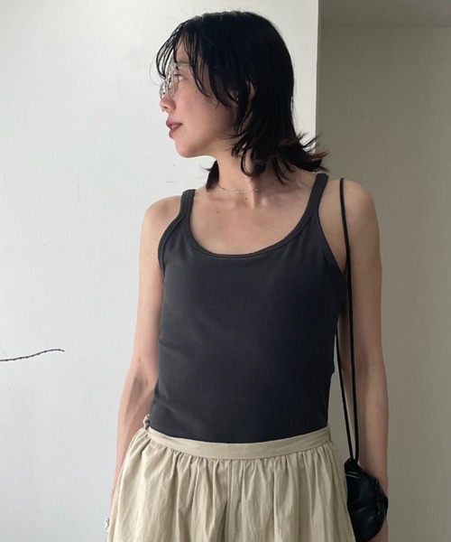 Henon.（ヘノン）の「リブタンクトップ（タンクトップ・レディース・ネイビー/グレー/ブラック/ホワイト・F）」の3枚目の写真
